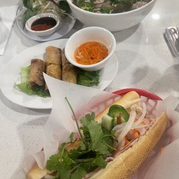 Tan Tan Cafe & Delicatessen - Delis Near Me - Beaverton, Oregon
