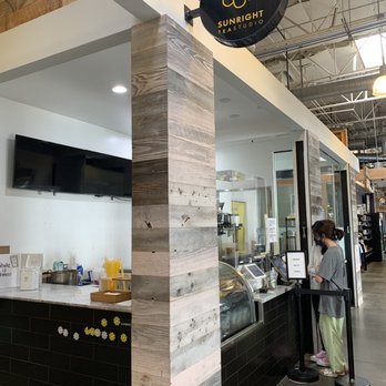 Sunright Tea Studio - Store - Bubble Tea Near Me - Costa Mesa, California