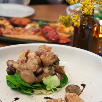 Restaurant le Cellier - Local Mushroom Salad (Crispy sweetbreads) - French Near Me - Gatineau, Quebec Restaurant le Cellier - Local Mushroom Salad (Crispy sweetbreads) - French Near Me - Gatineau, Quebec