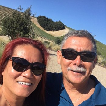 Niner Wine Estates - Wine Tasting Room Near Me - Paso Robles, California