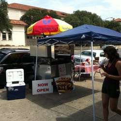 Omar's Hot dogs