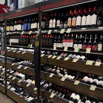 Total Wine & More - Shiraz and Merlot wine selection. - Beer, Wine & Spirits Near Me - Woodbridge, Virginia Total Wine & More - Shiraz and Merlot wine selection. - Beer, Wine & Spirits Near Me - Woodbridge, Virginia