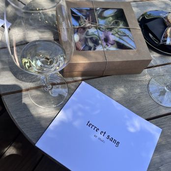 Terre Et Sang - Wine Tasting Room Near Me - Los Olivos, California