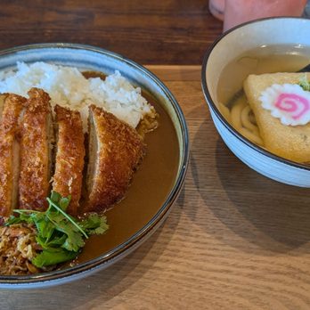 Gaburi Chicken - Chicken curry, cutlet and udon - Izakaya Near Me - Torrance, California Gaburi Chicken - Chicken curry, cutlet and udon - Izakaya Near Me - Torrance, California
