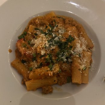 Zelo - Tortiglioni Rossa - Italian Near Me - Minneapolis, Minnesota Zelo - Tortiglioni Rossa - Italian Near Me - Minneapolis, Minnesota