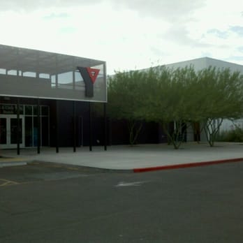 Watts Family Maryvale YMCA - YMCA ENTRANCE. - Child Care & Day Care Near Me - Phoenix, Arizona Watts Family Maryvale YMCA - YMCA ENTRANCE. - Child Care & Day Care Near Me - Phoenix, Arizona