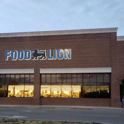 Food Lion 1592 - Store front