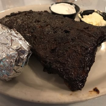 Hereford & Hops Steak House And Brewpub - Half rack of ribs - American Near Me - Escanaba, Michigan