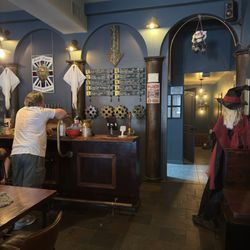 Beard Engine Brewing - Bar area