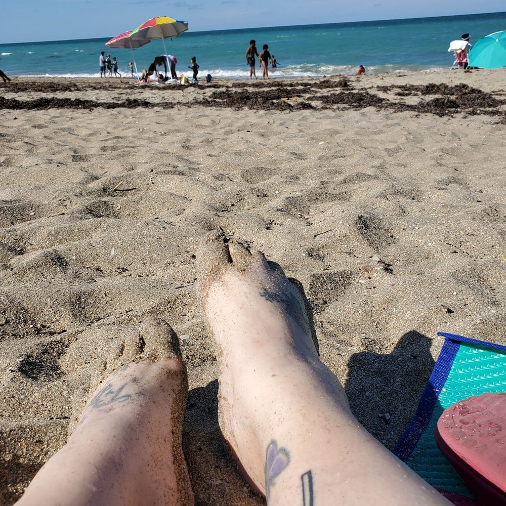 Jensen Beach - Loving the sun - Beaches Near Me - Jensen Beach, Florida Jensen Beach - Loving the sun - Beaches Near Me - Jensen Beach, Florida