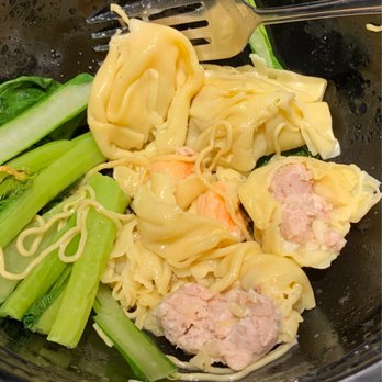 Ginger & Garlic - What's wrong with this pic? - Dim Sum Near Me - Honolulu, Hawaii Ginger & Garlic - What's wrong with this pic? - Dim Sum Near Me - Honolulu, Hawaii