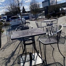 The Pickled Pepper - Outdoor seating only. 3 tables