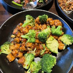 Chicken bowl Chicken bowl