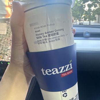 Teazzi Tea Shop - Honey Amber Oolong Milk Tea 琥珀奶蜜 - Bubble Tea Near Me - Sunnyvale, California Teazzi Tea Shop - Honey Amber Oolong Milk Tea 琥珀奶蜜 - Bubble Tea Near Me - Sunnyvale, California