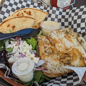 Off The Hook Fish Grill - Seafood Near Me - Whittier, California
