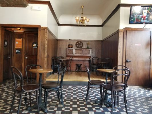 Dogpatch Saloon by null