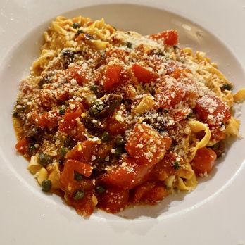 Dwight's Bistro - Puttanesca - French Near Me - Jacksonville Beach, Florida