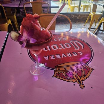 Desvelados - Delicious strawberry slush - Tacos Near Me - Pasadena, California