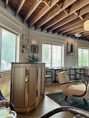 Morgans Restaurant by null