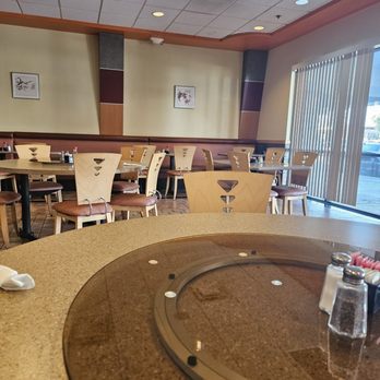 The Wok Express - Seating - Chinese Near Me - Phoenix, Arizona