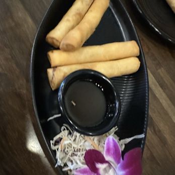 Sip Saam Thai - Egg rolls - Thai Near Me - Austin, Texas