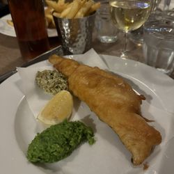 Kingham Plough - Fish & chips with mashed peas