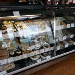 Fresh Cafe - Display case