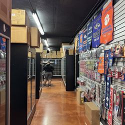 Dan's Sports Cards & Games