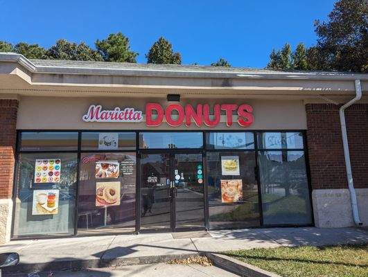 Marietta Donuts (Johnson Ferry Rd, Marietta) by null