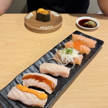 Waka Sakura - Conveyor Belt Sushi Near Me - Gardena, California Waka Sakura - Conveyor Belt Sushi Near Me - Gardena, California