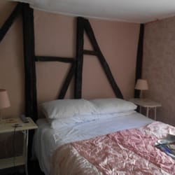 Castle Inn - Lovely, comfy, room