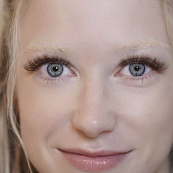 Lulylash - After eyelashes extension Hybrid - Eyelash Service Near Me - Santa Monica, California