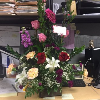 Gracy's Flower Shop - My fiancé arranged for a flower delivery at work. The arrangement was stunning! Even my coworkers were jealous. Great job! - Florists Near Me - Los Angeles, California Gracy's Flower Shop - My fiancé arranged for a flower delivery at work. The arrangement was stunning! Even my coworkers were jealous. Great job! - Florists Near Me - Los Angeles, California