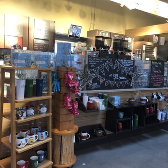 Caribou Coffee - the interior of a coffee shop - Coffee & Tea Near Me - Liberty, Missouri