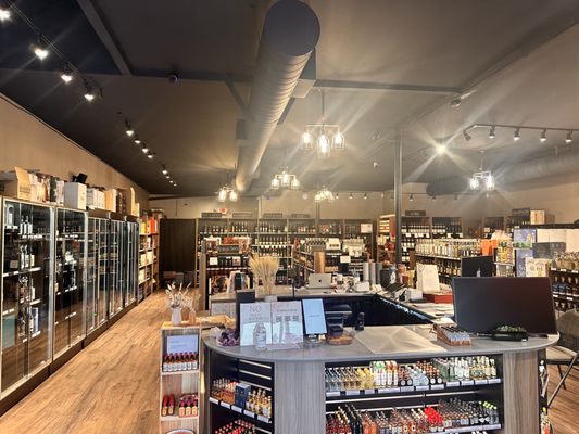 Hi Proof Whisky & Spirits & Wine by null