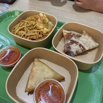 TleafGreen - Samosa / Piece, Palata / 4Piece, Burmese Noodles - Burmese Near Me - San Jose, California TleafGreen - Samosa / Piece, Palata / 4Piece, Burmese Noodles - Burmese Near Me - San Jose, California