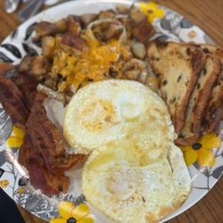 Gladys Grille - Lil Elnora Breakfast