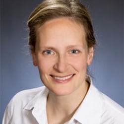 Evergreen Dental - Dr Melanie Fredette and her team serve patients in French and English.