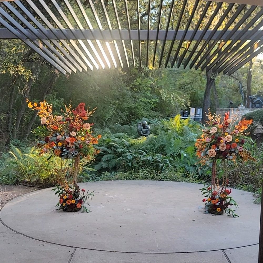 White Palm Event - White Palm Event Co - Coordinator Misty Acres Flower Farm & Floral Design- Florist - Wedding Planning Near Me White Palm Event - White Palm Event Co - Coordinator Misty Acres Flower Farm & Floral Design- Florist - Wedding Planning Near Me