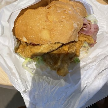 Chicko's - New Yorker - Fast Food Near Me - Wollongong, NSW Chicko's - New Yorker - Fast Food Near Me - Wollongong, NSW
