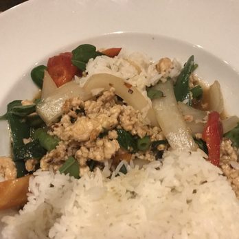 Super Thai Cuisine - Basil chicken - Thai Near Me - Austin, Texas Super Thai Cuisine - Basil chicken - Thai Near Me - Austin, Texas