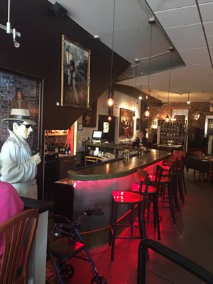 Brandy's on Main by null