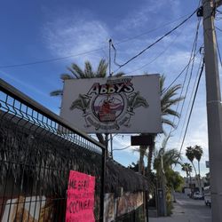 Mariscos El Chino Abby's Place - Outside restaurant