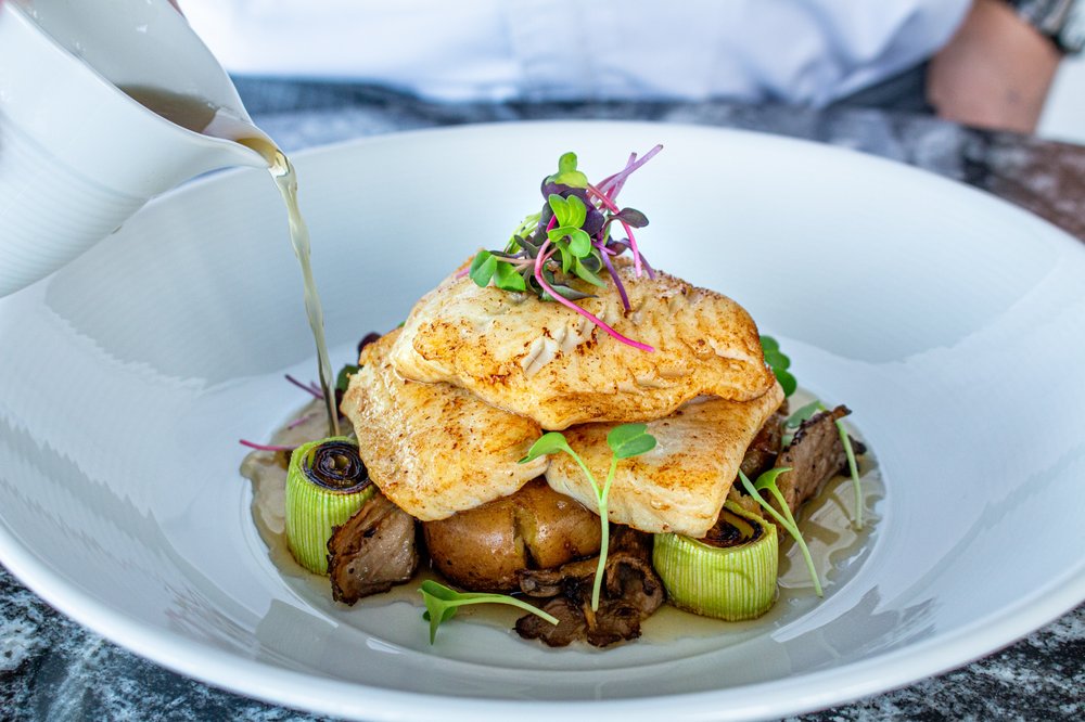 ANCHOR & ORE 2240 Sleeping Giant Parkway, Thunder Bay, Ontario