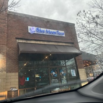Blue Moon Pizza - Pizza Near Me - Sandy Springs, Georgia
