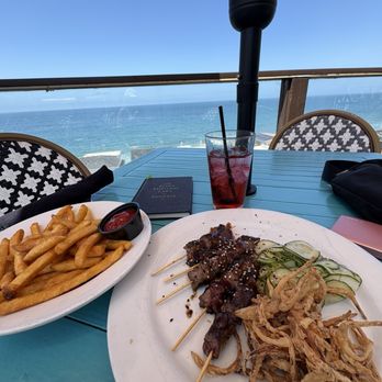La Casa Del Camino - So yummy! - Hotels Near Me - Laguna Beach, California La Casa Del Camino - So yummy! - Hotels Near Me - Laguna Beach, California