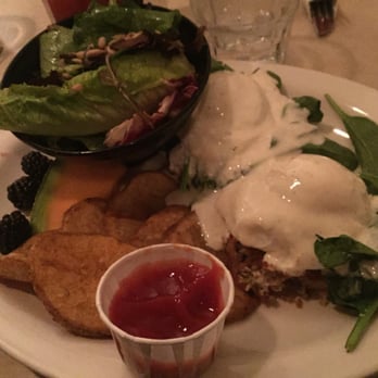 The Lakeview - The lakeview Benny with crab cakes - Diners Near Me - Toronto, Ontario
