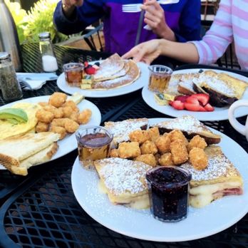 Brekkies - Breakfast & Brunch Near Me - Solvang, California