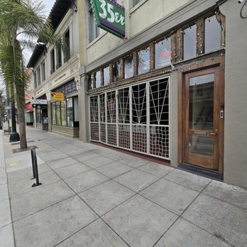 35er Bar - Dive Bars Near Me - Pasadena, California 35er Bar - Dive Bars Near Me - Pasadena, California