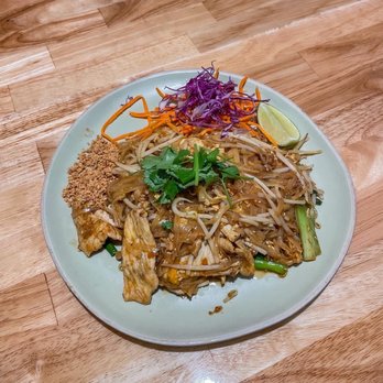 Basil & Co - pork Pad Thai - Thai Near Me - Diamond Bar, California